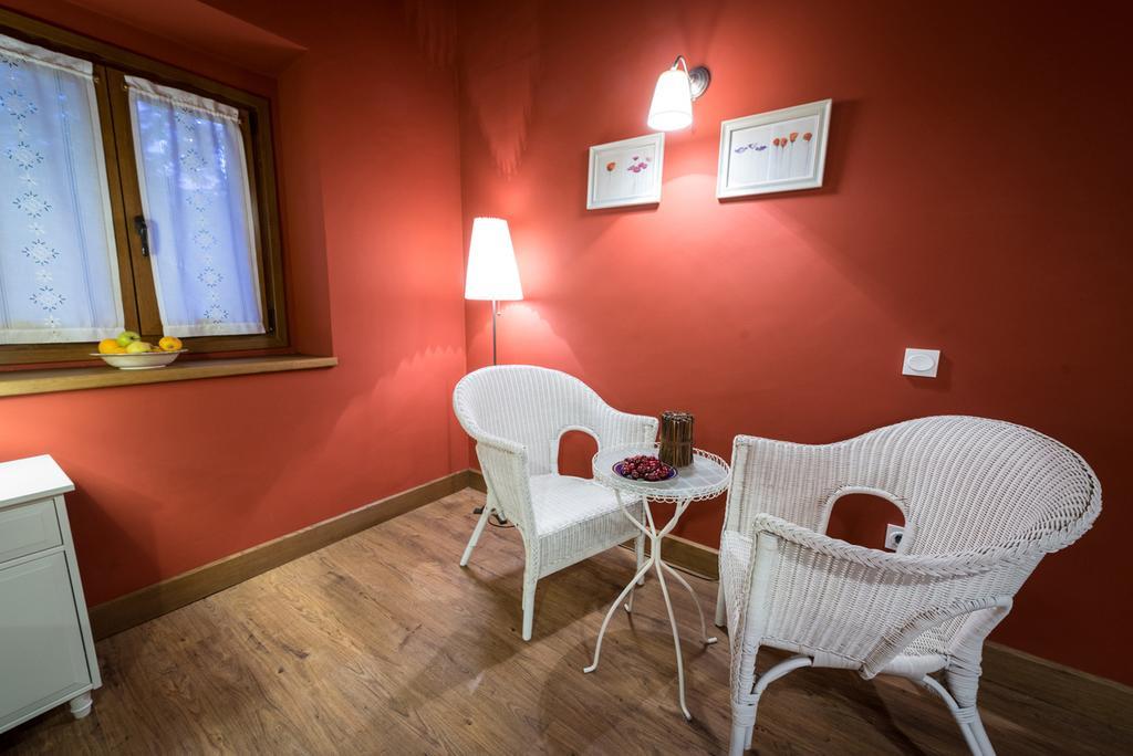 Ekolanda Esnoz Quarto foto