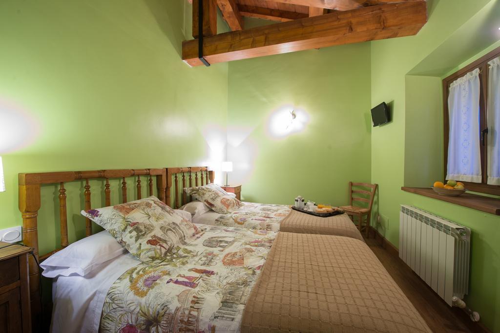 Ekolanda Esnoz Quarto foto
